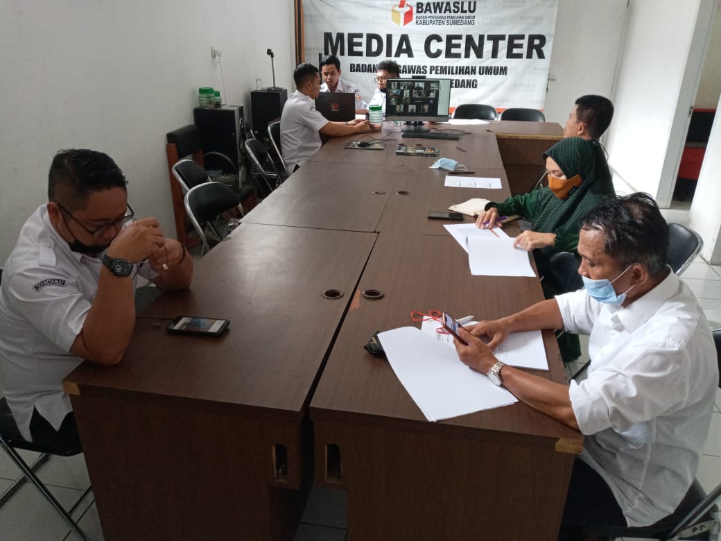 Pimpinan dan Staf Melak